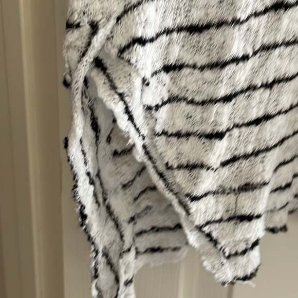 Free People Sweater - Picture 2 of 3